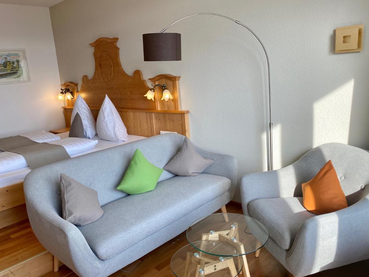 Hotel Landhaus Sternen ジプリンゲン エクステリア 写真